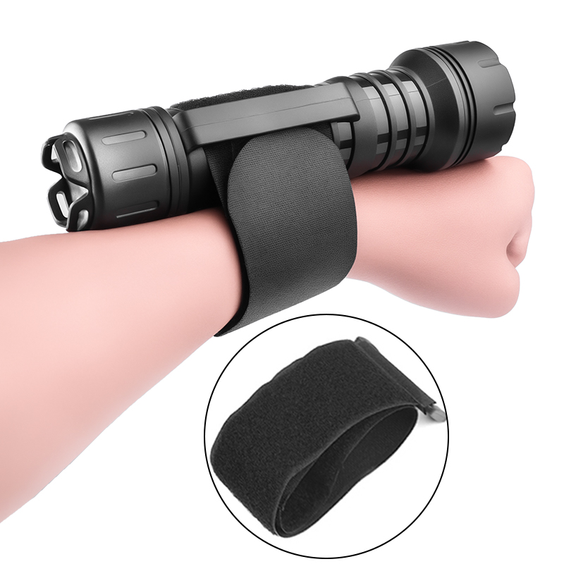 Nowa latarka nurkowa XHP70 IPX – Fishing Light recenzja i cena